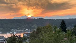 Liberty Bay Sunset. Olympic Mountains