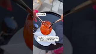 Taky chodíte na “oběd”? 😅 #vtip #funny #humor #zabava #bff #aperol #drink #alcohol #alkohol #fun