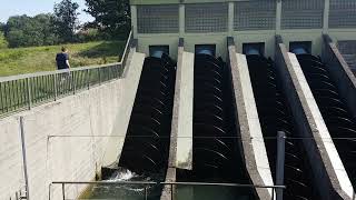 Archimedean screw water pump in action (revisiting same location 5 years later)