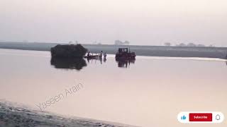 روسی ٹریکٹر بھی پھس گیا _ Alghazi And Belarus Drowned in the River _ Tractor video _viral(1080P_HD)