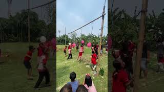 Masih edisi 17an, Lomba Memecahkan Balon isi Tepung 🥳🇮🇩 #shortvideo #lombaagustusan #17agustus