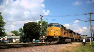 HD: UP Burnt SD9043MAC 8049 leads UP MPRDM at Rochelle Il.