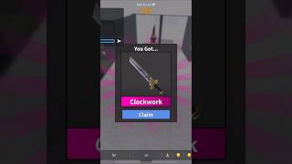 Trading Nightblade for Clockwork in Roblox Mm2