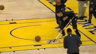 Stephen Curry Hang Fun Pregame | Blazers vs Warriors | December 17, 2016 | 2016-17 NBA S