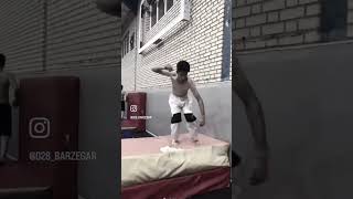 لایک فراموش نشه❤️ #قزوین #پارکور #flip #ورزش #tricking #trampoline #parkour #acrobatics #frontflip