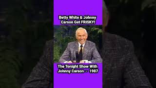 #bettywhite & #johnnycarson Get FRISKY! #thetonightshow #1980s #funny #comedy #funnyvideo #legends