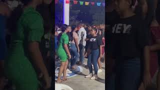 | Es viernes y así se baila en Pinotepa Nacional, Oaxaca