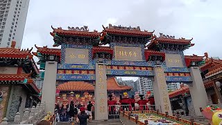 Wong tai sin temple square. Hong Kong #travel #explore