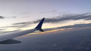 United Airlines Boeing 737 MAX 8 (N17262) Takeoff from Phoenix Airport (PHX) #travel #flying