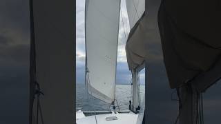 7 knots in 11 knot winds. This is sailing ⛵️ #sailinglife #sailing