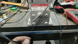 M9484 Honeywell motor testing #honeywell #dampers #motor