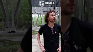 Una EXTRAÑA CRIATURA se aparece en VIDEO de LUISITO COMUNICA