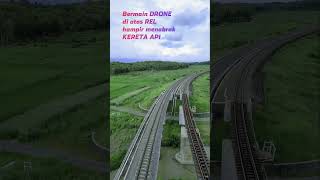 drone hampir menabrak kereta #shorts #drone #train #keretaapi