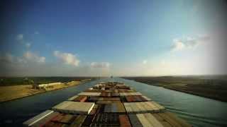 Time-lapse (180x/60x): transiting The New Suez Canal [4K / UHD]