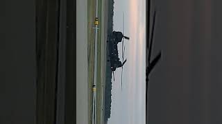 Chinook Helicopter Landing. (Eh Turn your phone sideways)