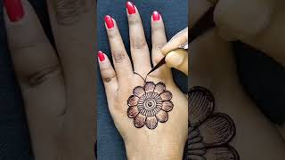 Very 😍Simple And 🥰Easy Mehndi Design For Back Hand #shorts #mehndi #mehndidesign