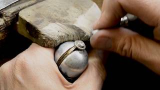 Making a diamond halo ring at Anthony Paul Jewellery