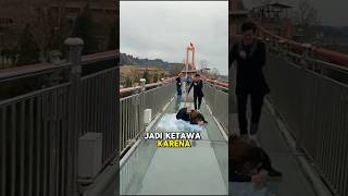 JEMBATAN KACA PECAH DI CHINA #shorts