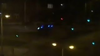 UNMARKED Police van responding in Tallinn / Eravärvides politsei alarmsõidul