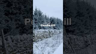 Hello Snow!! 🥹❄️☃️ INCREDIBLE scenes up Pendle Hill. December 2023. #Lancashire