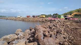 Proyek Breakwater Pelabuhan Grajagan DAK APBD 2021