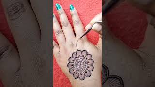 Very Simple 🥰 And Beautiful Mehndi Design #shorts #mehndi #mehndidesign #newmehndi #flowermehndi