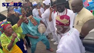 Moment Tinubu Danced As He Arrived Lagos Rally