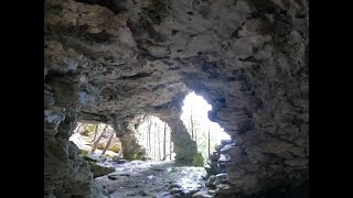 Looking for Hidden Gem of Cave Point near Tobermory. May 22, 2022.