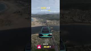 Will it jump te river? #forza #forzahorizon5 #xboxseriesx #shorts #xboxseriesx #fh5 #gaming