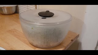 OXO Salad Spinner Review