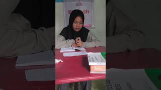 Review of Preface to Pre-Intermediate Reading by Via. Rumah Belajar Bersama