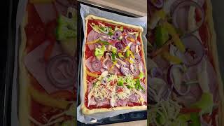 රු 800 #pizza එකක් කෑවා #subscribe #pizza #lowprice #germany #srilanka #easyrecipes #viral #shorts