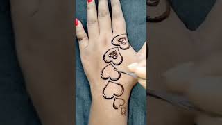 Heart Shape ❤️ Mehndi Design||Beautiful Girlish Mehndi Design #shorts #mehndi #mehandidesign