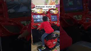 ayok balapan motor di mall AEON