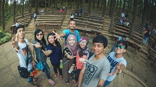 treking ke bukitnya Pantai Siung & ngadem di Hutan Pinus - Jogja