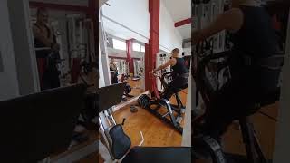 Hammer Row 110 KG for reps(2)