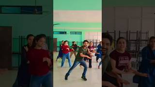 dance ka bhoot chadiya #dance #dancevideo #trending #viraldance #dancecover  #dancecraze #bollywood