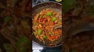 सुक्के बोंबील आणि भाकरी 😋 आगरी स्पेशल #shorts #viral #youtubeshorts #foodie