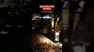 Kiara Artha Park Bandung di Malam Hari