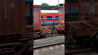 Yashwantpur Bikaner Express  Led by KJM/WDP-4D Arriving at BSR. #youtubeshorts