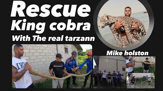 TARZAN AMERIKA @THEREALTARZANN  Bantu Rescue King cobra di Rumah warga‼️Exclusive content⚠️