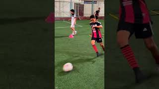 تمرين يستحق الدعم والمتابعه⚽🤠#youtubeshorts #shorts #shortsvideo #short #viralshorts #video #funny