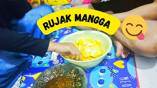 yuu kita ngerujak mangga pasti nya sueger