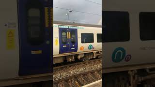 Class 331 331020 electric unit on 1F06 Blackpool Nth - Liverpool. Wigan NW 05 June 2024