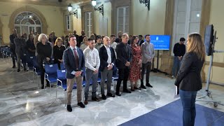 Minuto de silencio por las victimas de la DANA, presentación del libro de Guillermo Pérez Giménez