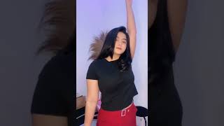 Cewek Cantik Seksi Tiktokan Tangan Di Atas #shorts #tiktok #viral #trending