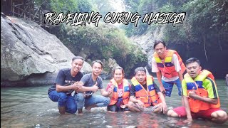 ASLI INI MAH SERU BANGET!!! TRAVELLING BARENG TEAM KE CURUG MASIGIT - PART 1