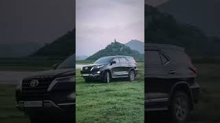 Zblack FORTUNER drift in grass 🚨🥰#shots #shorts #trending #fortuner #4×4