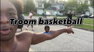 Troom basketball