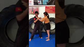 Tự Vệ Nữ Khi Bị Bóp Cổ #vothuat #kungfu #tuve #shorts